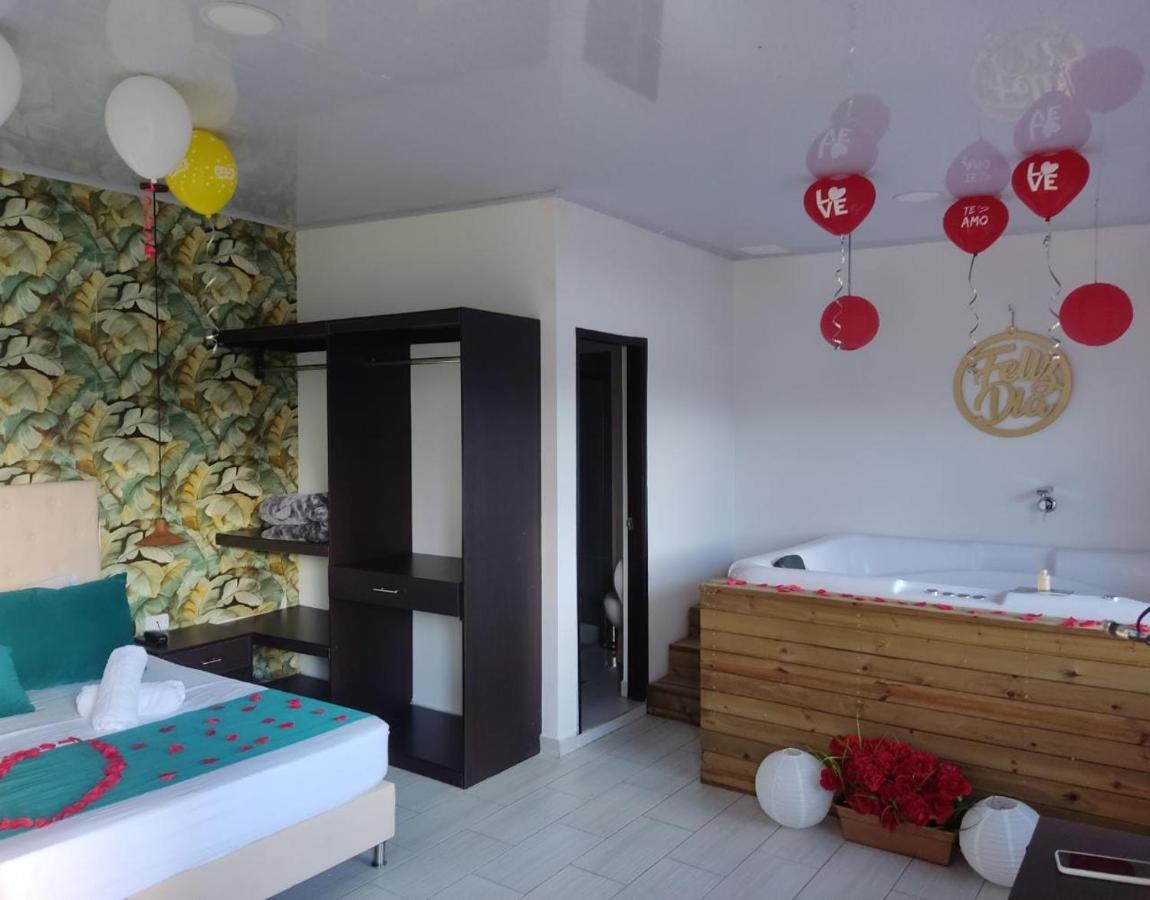 Hotel Aguas Abiertas Guatapé Eksteriør bilde