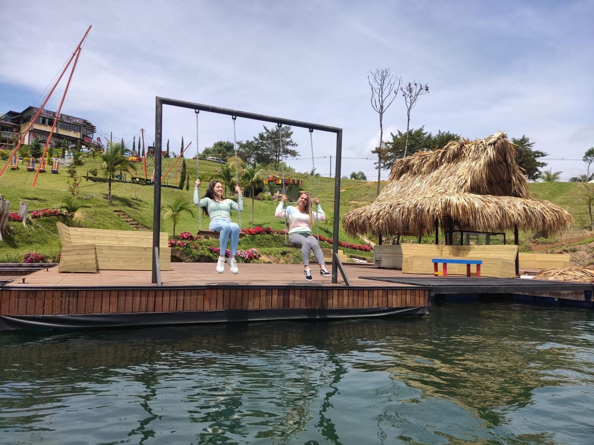 Hotel Aguas Abiertas Guatapé Eksteriør bilde
