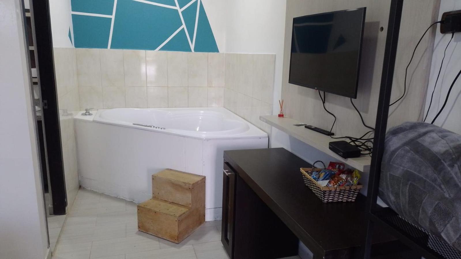 Hotel Aguas Abiertas Guatapé Eksteriør bilde